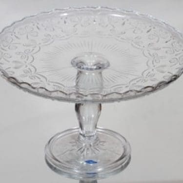 Nuutajärvi Apila vati, jalallinen, suunnittelija , jalallinen