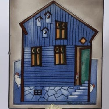 Arabia seinälaatta, Lintujen talo, suunnittelija Heljä Liukko-Sundström, Lintujen talo, serikuva, suuri, signeerattu