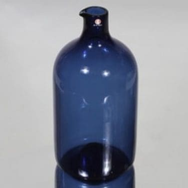 Iittala Lintupullo koristepullo, sininen, suunnittelija Timo Sarpaneva, suora