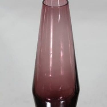 Riihimäen lasi maljakko, lila, suunnittelija Tamara Aladin,