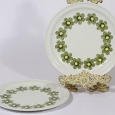 Arabia Primavera lautaset, matala, 2 kpl, suunnittelija Esteri Tomula, matala, serikuva, kukka-aihe, retro