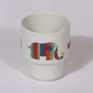 Arabia BH lasten muki, punainen, suunnittelija Laila Hakala, serikuva