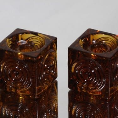 Riihimäen lasi Rengas kynttilänjalat, ruskea, 2 kpl, suunnittelija Tamara Aladin, massiivinen