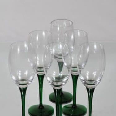 Nuutajärvi Traviata viinilasit, vihreä-kirkas, 6 kpl, suunnittelija Saara Hopea,