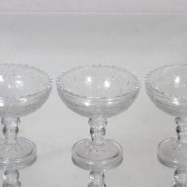 Nuutajärvi Apila annoskulhot, kirkas, 3 kpl, suunnittelija ,