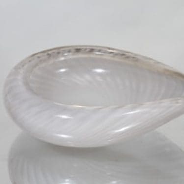 Riihimäen lasi Tohveli taide-esine, signeerattu, suunnittelija Nanny Still, signeerattu, filigraani, signeerattu