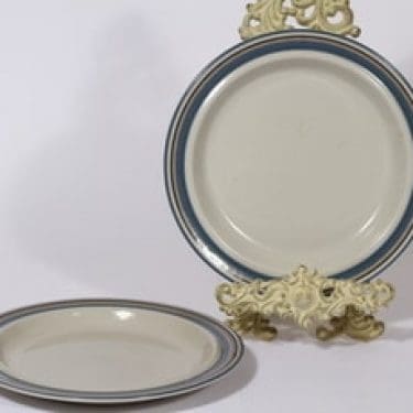 Arabia Uhtua lautaset, matala, 2 kpl, suunnittelija Inkeri Leivo, matala, raitakoriste, matala