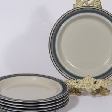 Arabia Uhtua lautaset, matala, 6 kpl, suunnittelija Inkeri Leivo, matala, raitakoriste, matala