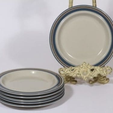 Arabia Uhtua lautaset, 6 kpl, suunnittelija Inkeri Leivo, pieni