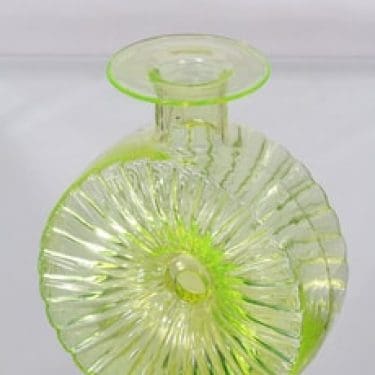 Riihimäen lasi Aurinkopullo koristepullo, koko ¾, suunnittelija Helena Tynell, koko ¾, koko ¾