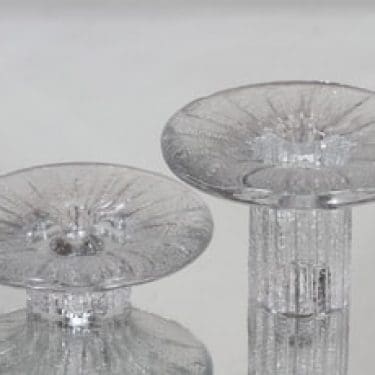 Iittala Bolero kynttilänjalat, eri kokoja, 2 kpl, suunnittelija Timo Sarpaneva, eri kokoja, eri kokoja