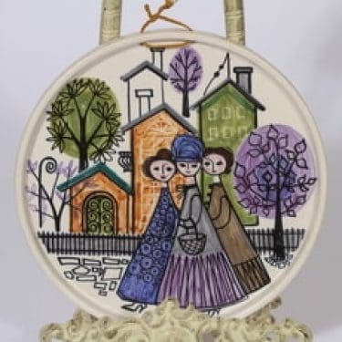 Kupittaan savi seinälaatta, käsinmaalattu, suunnittelija Laila Zink, käsinmaalattu, signeerattu, käsinmaalattu