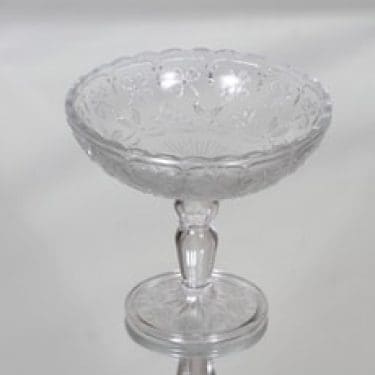 Nuutajärvi Apila tarjoilukulho, jalallinen, suunnittelija , jalallinen