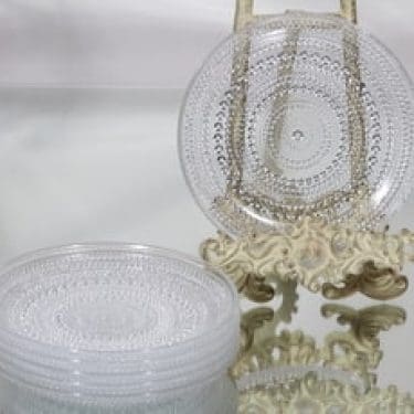 Nuutajärvi Kastehelmi lautaset, kirkas, 6 kpl, suunnittelija Oiva Toikka,