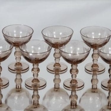 Kumela liköörilasit, 7 kpl, suunnittelija Ilmari Kumela,