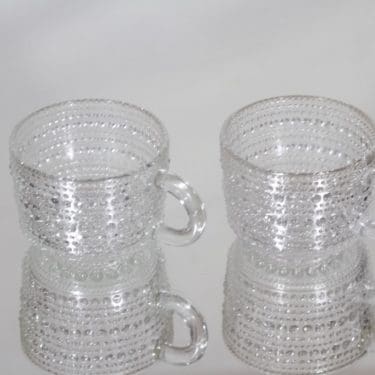 Nuutajärvi Kastehelmi kahvikupit, 2 kpl, suunnittelija Oiva Toikka,