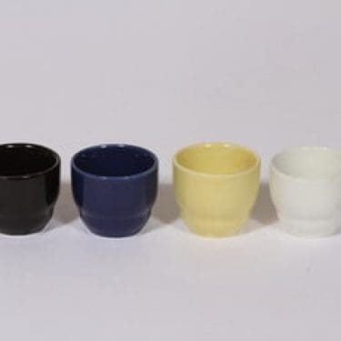 Arabia Kilta munakupit, eri värejä, 4 kpl, suunnittelija Kaj Franck,