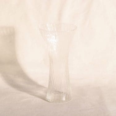 Nuutajärvi Vilja maljakko, kirkas, suunnittelija Oiva Toikka,