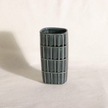 Arabia maljakko, suunnittelija Göran Bäck,