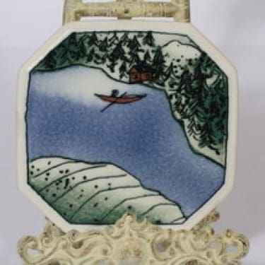 Arabia koristelaatta, Kevät, suunnittelija Heljä Liukko-Sundström, Kevät, pieni, serikuva