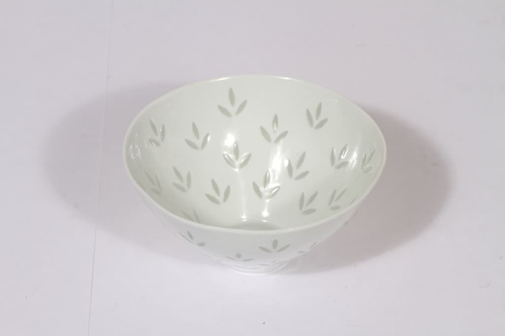 Arabia FK kulho, riisiposliini, suunnittelija Friedl Holzer-Kjellberg, riisiposliini, pieni, massasigneerattu