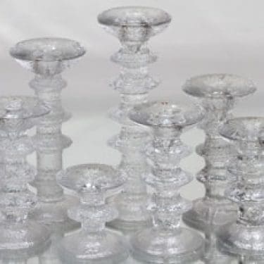 Iittala Festivo kynttilänjalat, eri kokoja, 7 kpl, suunnittelija Timo Sarpaneva, eri kokoja