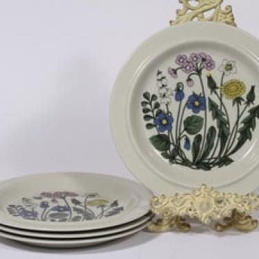 Arabia Flora lautaset, 4 kpl, suunnittelija Esteri Tomula,