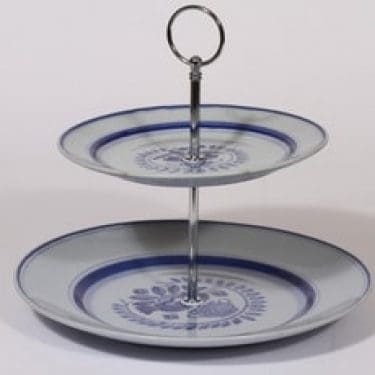 Arabia Blue Rose kerrostarjotin, sininen, suunnittelija Svea Granlund,