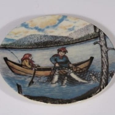 Arabia koristelautanen, Kalansaalin, suunnittelija Andreas Alariesto, Kalansaalin