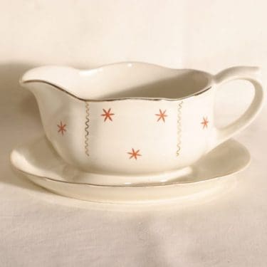 Arabia Viktoria kastikekaadin, suunnittelija ,