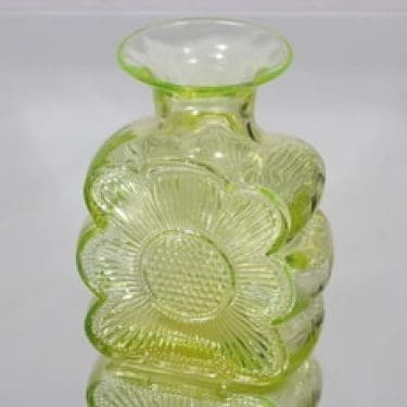 Riihimäen lasi Amuletti maljakko, 8 cl, suunnittelija Tamara Aladin, 8 cl