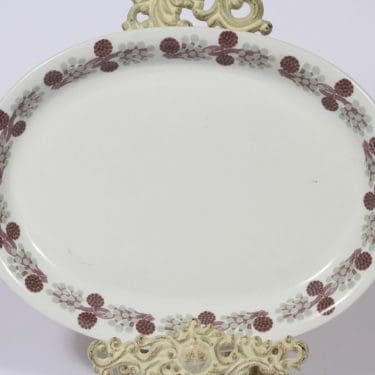 Arabia Hilla vati, suunnittelija , soikea, serikuva