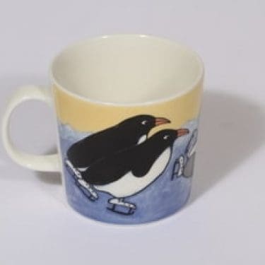 Arabia muki, Hupsista, suunnittelija Heljä Liukko-Sundström, Hupsista, serikuva, pingviiniaihe