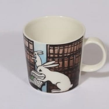 Arabia muki, Suomalainen kirjakerho, suunnittelija Heljä Liukko-Sundström, Suomalainen kirjakerho, serikuva, jänisaihe