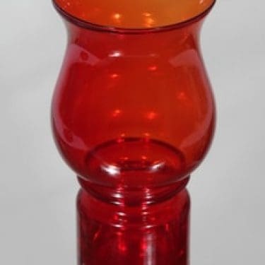 Riihimäen lasi Tulppaani maljakko, punainen, suunnittelija Tamara Aladin,