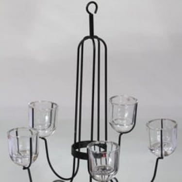 Nuutajärvi Alfa kattokynttelikkö, kirkas, suunnittelija MarkkuSalo, metallirunko