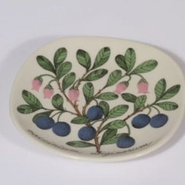 Arabia Botanica koristelaatta, Juolukka, suunnittelija Esteri Tomula, Juolukka, pieni, serikuva