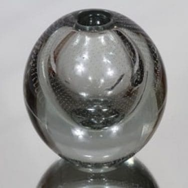 Nuutajärvi Huntu taide-esine, happosigneerattu, suunnittelija Gunnel Nyman, happosigneerattu, massiivinen