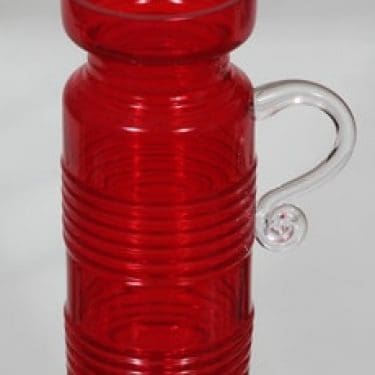 Riihimäen lasi Kleopatra maljakko, punainen, suunnittelija Tamara Aladin,