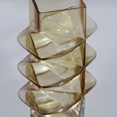 Riihimäen lasi Pablo maljakko, amber, suunnittelija Erkkitapio Siiroinen,