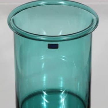 Nuutajärvi Juno maljakko, vihreä, suunnittelija Markku Salo, suuri