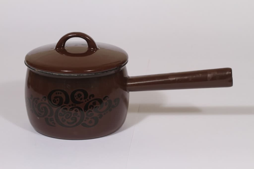 Finel Orient kasari, 1 l, suunnittelija Raija Uosikkinen, 1 l, serikuva, retro