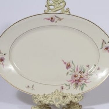 Arabia Maire vati, suunnittelija , soikea, siirto-kuva, kukka-aihe