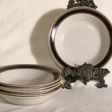 Arabia Taika lautaset, syvä, 6 kpl, suunnittelija Inkeri Seppälä, syvä