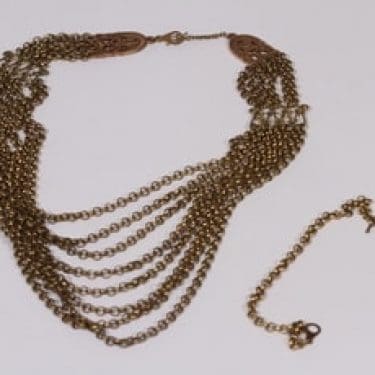 Kalevala Koru kaulakoru, Hämäläinen juhlakääty, suunnittelija , Hämäläinen juhlakääty