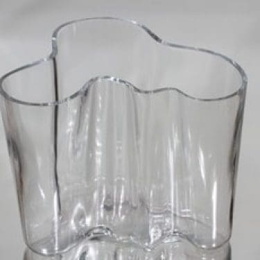 Iittala Savoy maljakko, signeerattu, suunnittelija Alvar Aalto, signeerattu