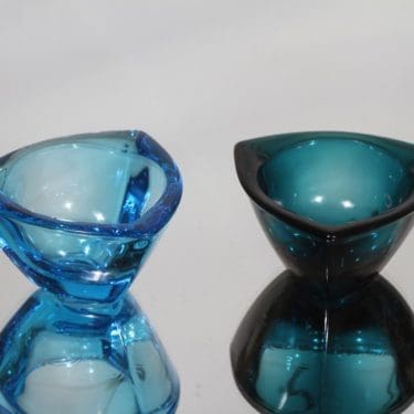 Nuutajärvi Häränsilmä tuhka-astiat, eri värejä, 2 kpl, suunnittelija Kaj Franck, pieni