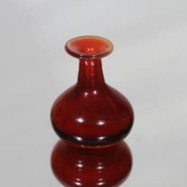 Iittala 3804 taide-esine, signeerattu, suunnittelija Tapio Wirkkala, signeerattu, pieni