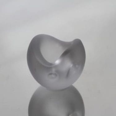 Iittala Hiiden kirnu taide-esine, signeerattu, suunnittelija Timo Sarpaneva, signeerattu, pieni, himmennetty