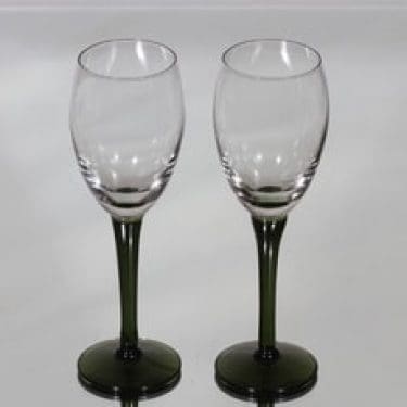 Nuutajärvi Traviata valkoviinilasit, kirkas-oliivinvihreä, 2 kpl, suunnittelija Saara Hopea,